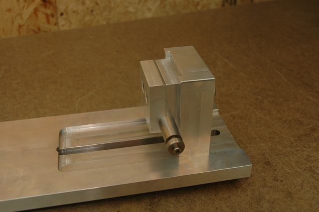 Rear axle assembly installed on the jig.